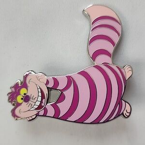NWT 2022 Disney Alice in Wonderland Cheshire Cat Collection Trading Pin